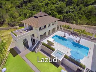 BelVida Estates Hua Hin : Luxury 4 Bed Pool Villa with elevated sea views