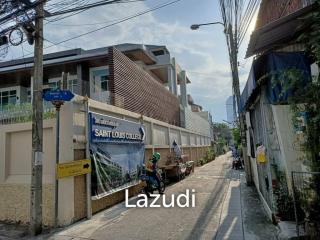Land and building for sale Prime area Sathorn 15 ,5min. From BTS.