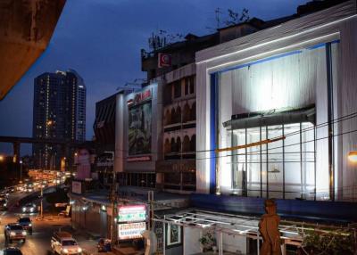 Ultra Luxury Retail Space in Bang Na, Bangkok
