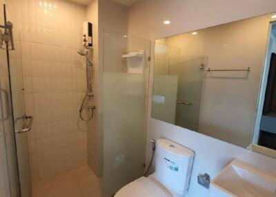 1 Bed 1 Bath 24.50 SQ.M Life Asoke Condo