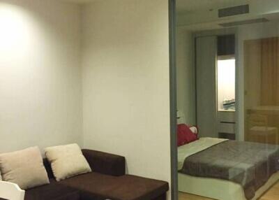 1 Bedroom 1 Bathroom  42 SQ.M Hyde Sukhumvit 13