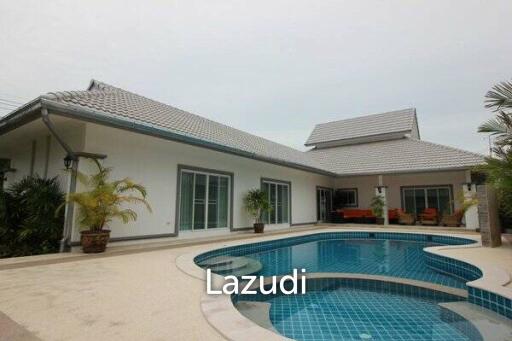 EMERALD RESORT : Luxurious 3 bedroom Villa on a double land plot