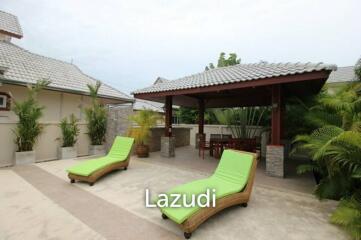 EMERALD RESORT : Luxurious 3 bedroom Villa on a double land plot