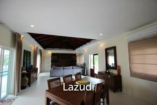 EMERALD RESORT : Luxurious 3 bedroom Villa on a double land plot