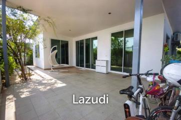 Mil Pool Villa: 3 Bedroom House for Rent