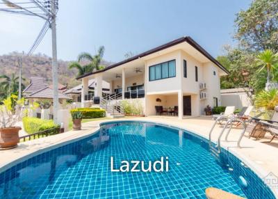 HUA HIN HORIZON : WELL DESIGNED + NEAR TOWN 5 BED POOL VILLA