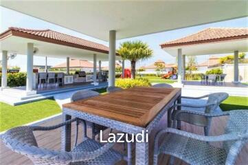 MALI RESIDENCE: 3 Bed Pool Villa