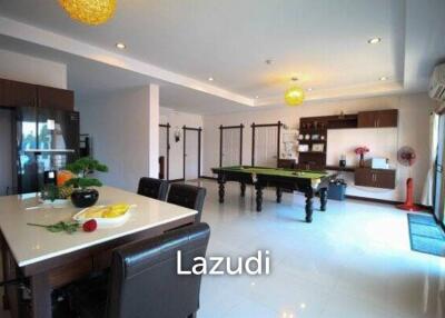 Great Design 3 Storey Pool Villa with great views