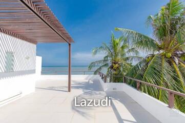 BEACH HIDEAWAY : Luxury 3 Bed Beachfront Pool Villa in Kui Buri
