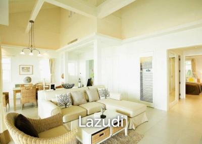 NISHAVILLE RESIDENCES: Best Value Absolute Beachfront 3 Bed Villa