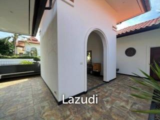 BelVida Estates : Luxury Bali Style 4 Bed Pool Villa