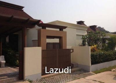 PANORAMA: Beautiful 3 bed Bali Pool Villa with Complete 2 Bed Guest Villa