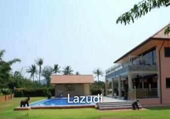 2 Storey 4 Bed Pool Villa on Pranburi River