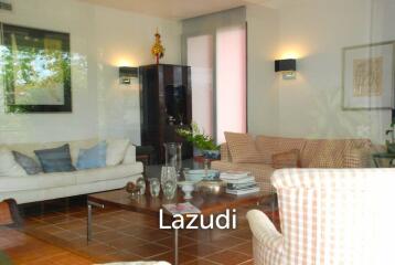 CASADAENG : 3 Bed Condo near Takiab Beach