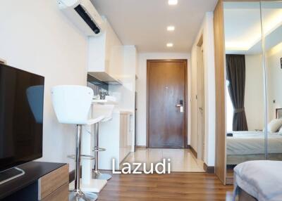 Studio 1 Bath 30.06 SQ.M. The Peak Towers B