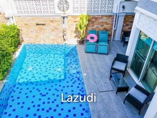5 Bedrooms 4 Bathrooms 218 SQ.M Pool villa at Pattaya