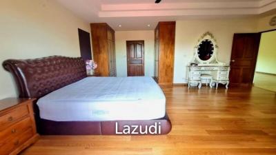 5 Bedrooms 6 Bathrooms 1,040 sqm Paradise Villa 2