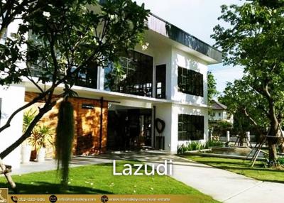 Commercial building for sale, showroom in Hang Dong, Chiang Mai.