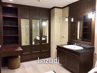 1 Bedroom 2 bathroom 117 sqm Prime Suites