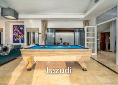 3 bed 4 bathrooms Mabprachan luxurey pool villa