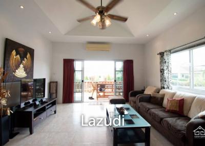 SMART HOUSE 2 :  Nice 2 Bed Villa near town