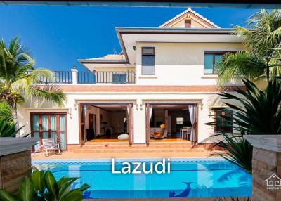 NATURAL HILLS 1 : Stunning 2 Storey house with nice Pool