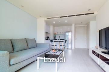 MYKONOS CONDO ( RENOVATED )  :  1 bed good located condo