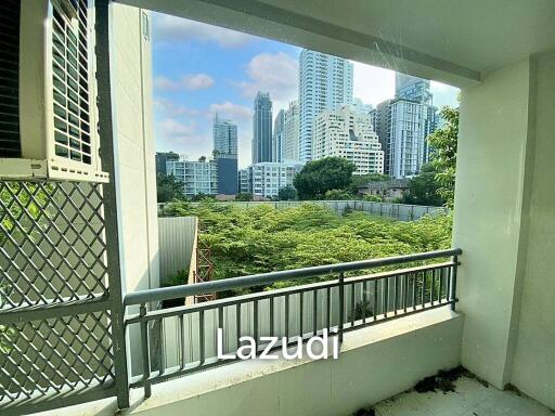 2 Bed 2 Bath 75 SQ.M The Bangkok Sukhumvit 61