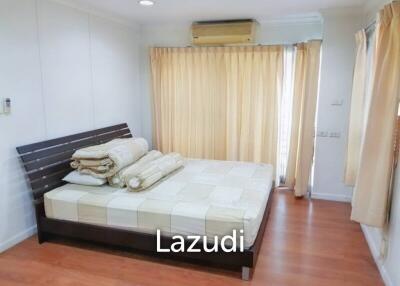 2 Bed 70 SQ.M. Lumpini Suite Sukhumvit 41