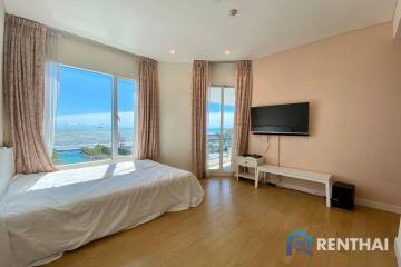 For sale condo 3 bedrooms at Reflection Jomtien Beach