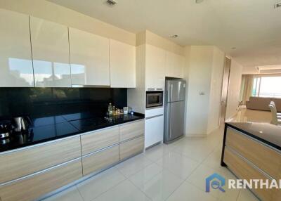 For sale condo 3 bedrooms at Reflection Jomtien Beach