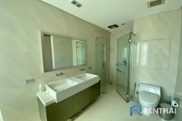 For sale condo 3 bedrooms at Reflection Jomtien Beach