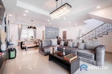 For sale house 4 bedrooms at Jomtien