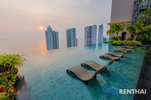 For sale condo Studio at The Riviera Wongamat