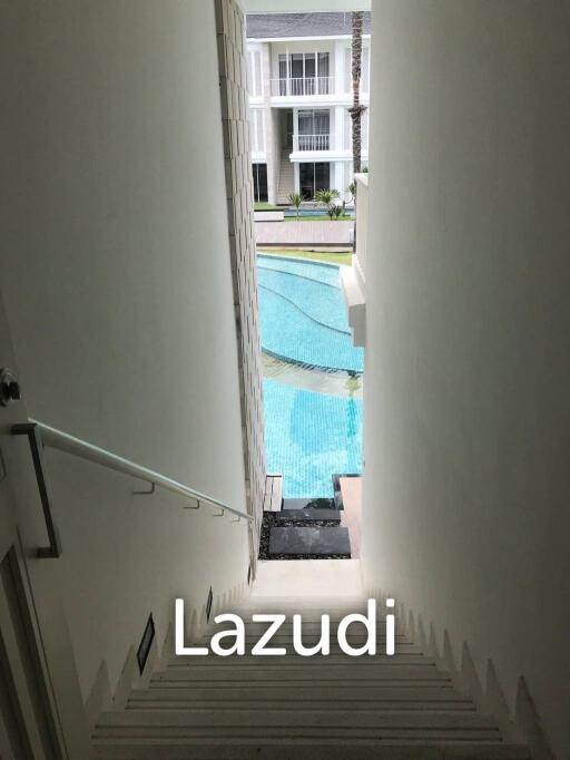 2 Bedroom Pool View : Malibu Condominium