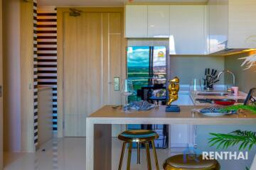 Luxury condominium near Jomtien beach 1 bedroom fully furniture luxury style price 3.28 Mb