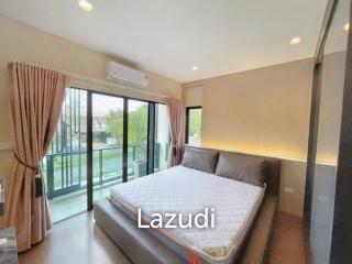 3 Bed 3 Bath 424 SQ.M Burasiri Wongwaen Onnut