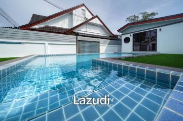 Newly Renovated Three Bedrooms House For Sale Located in East Pattaya