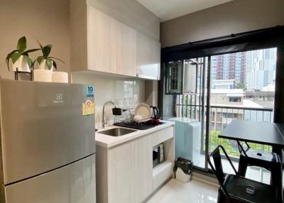 1 bed 1 bath 32 SQ.M Life Sukhumvit 48