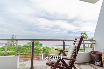 K.M. BEACH CONDO  : 3 Bed Beach Front