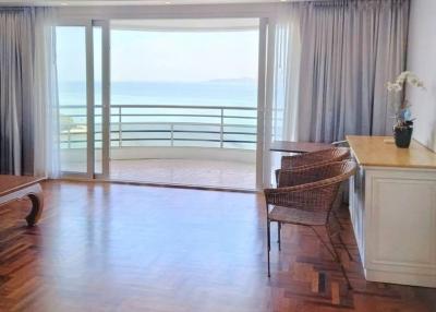 Royal Cliff Garden Condo for Sale