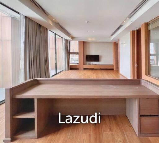 4 Bed 5 Bath 579 SQ.M The Issara Ladprao