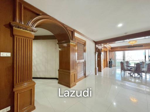 2 Bed 2 Bath 178 SQ.M. Supakarn Condominium