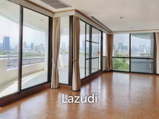 2 bed 3 bath 245 SQ.M Baan Yen Akard