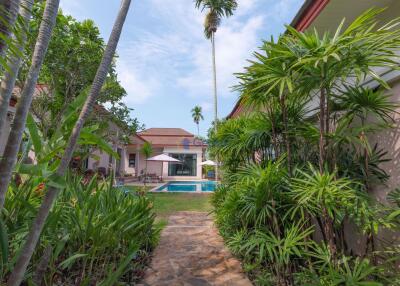 4 Bedrooms House in Baan Anda East Pattaya H010669