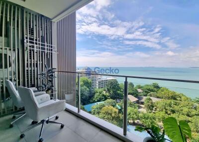 2 Bedrooms Condo in Baan Plai Haad Pattaya Wongamat C010266