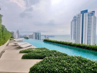 2 Bedrooms Condo in Baan Plai Haad Pattaya Wongamat C010266