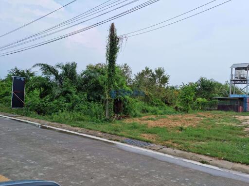 Land available in Huay Yai L010245