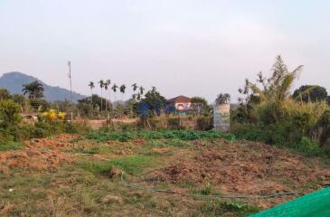 Land available in Bang Saray L010238