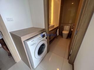 1 Bedroom Condo in The Riviera Wong Amat Beach Wongamat C010226